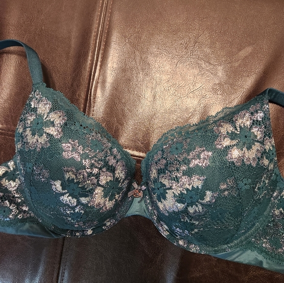 Victoria's Secret Perfect Shape Body By Victoria - Picture 4 of 13